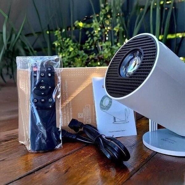 Projecteur portable Android 4K