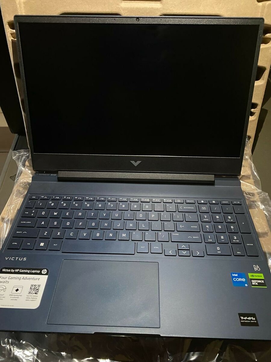 HP VICTUS 15