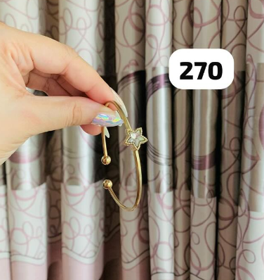 Bracelet