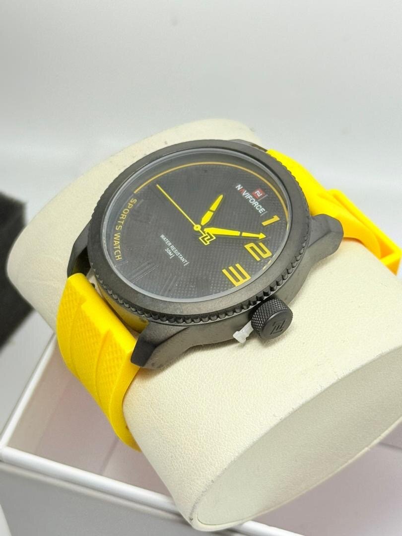 Montre Sport Étanche Unisexe