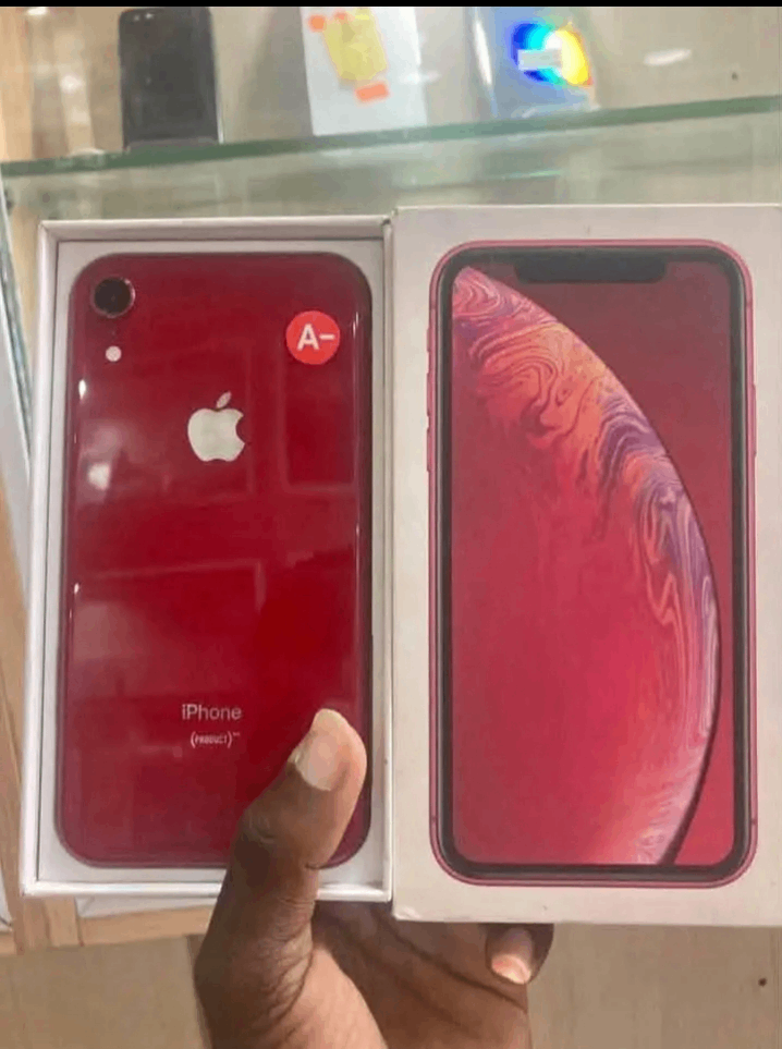 iPhone XR Rouge