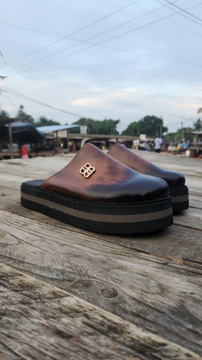 Sandales à plateforme élégantes