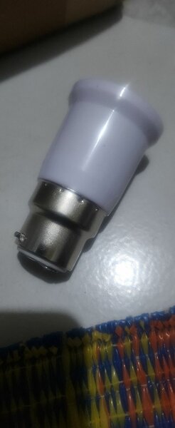 Adaptateur B22 à E27