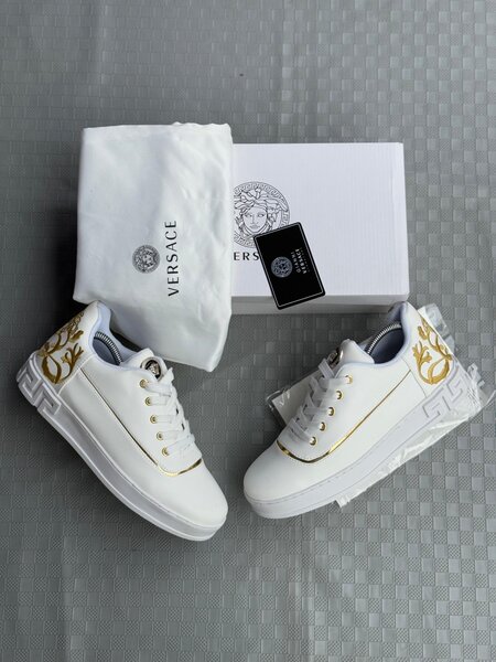 Baskets Versace blanches homme