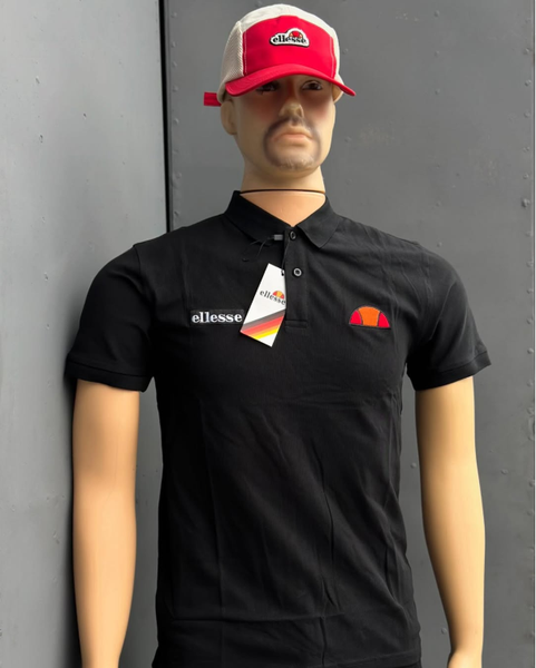 black t-shirt