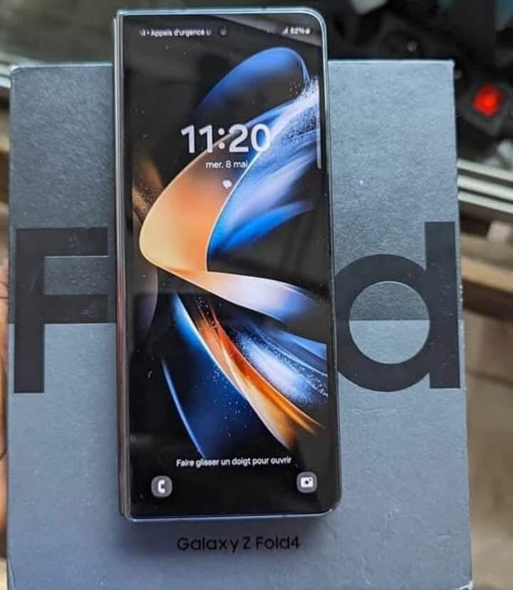 Samsung Galaxy Z Fold4 5G