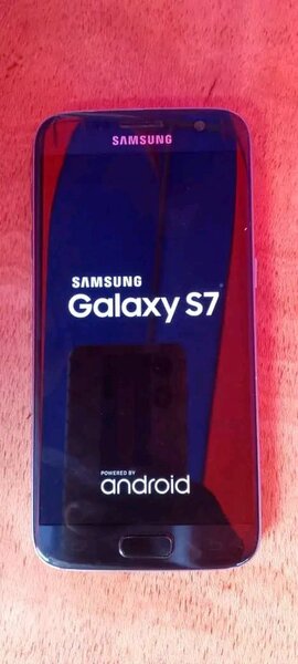 Samsung Galaxy S7 Smartphone