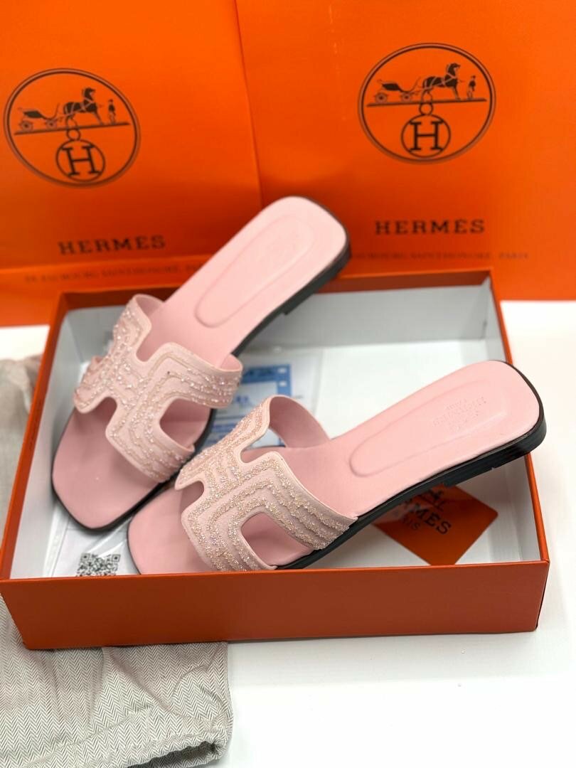 Hermes slippers