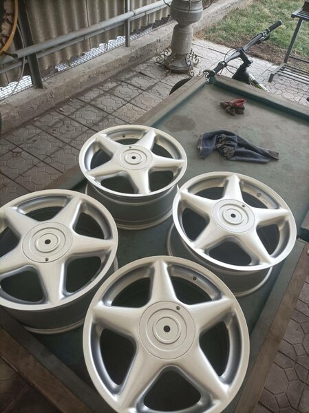 Диски р16 Dezent