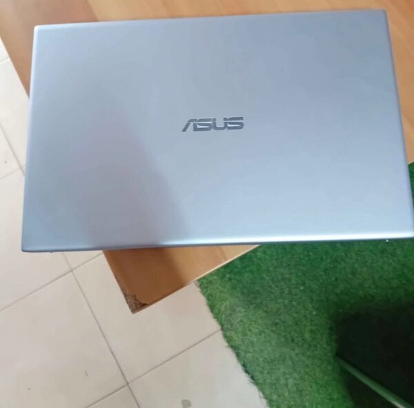 Ordinateur portable ASUS VivoBook