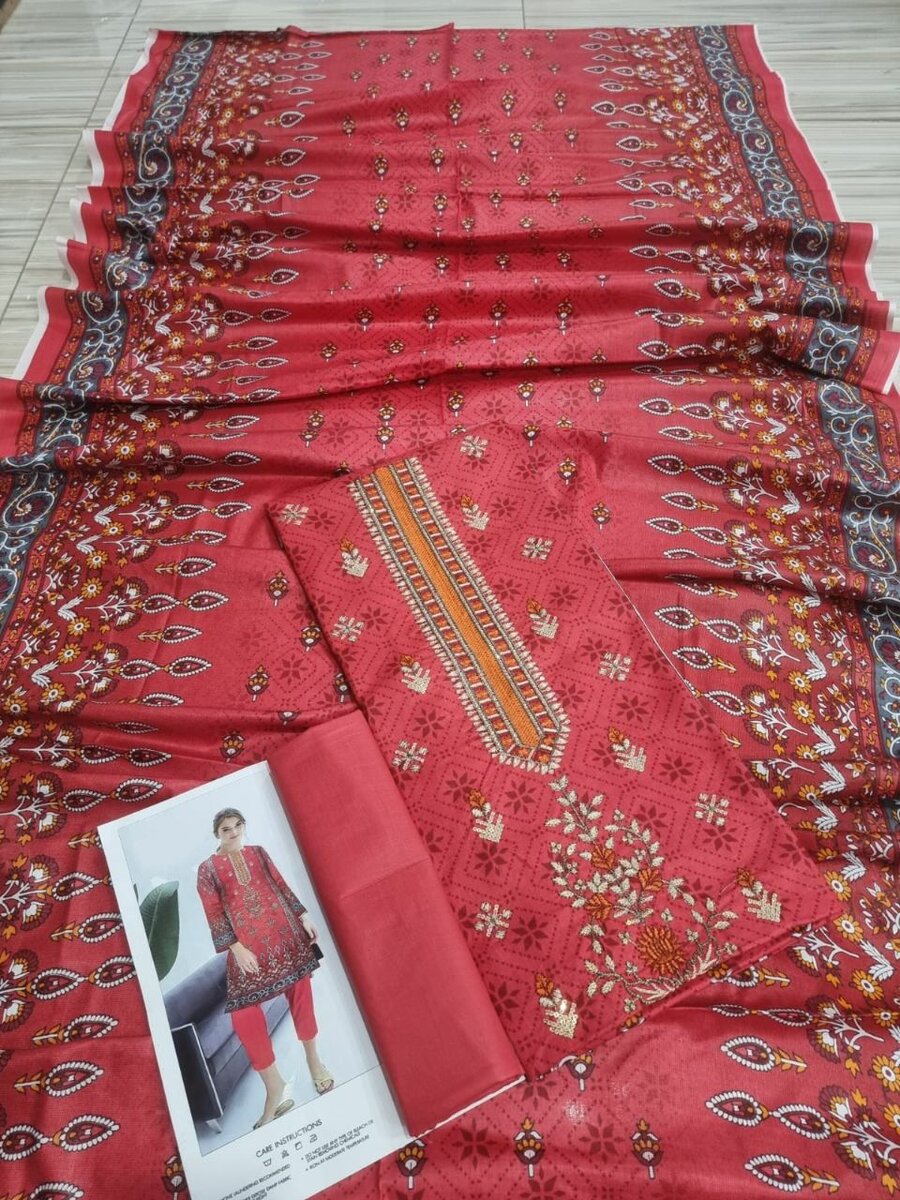 Printed lawn suit