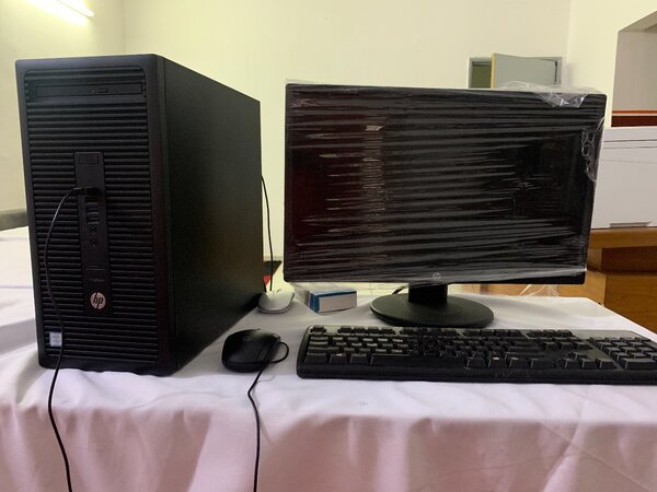 Ordinateur de bureau complet HP