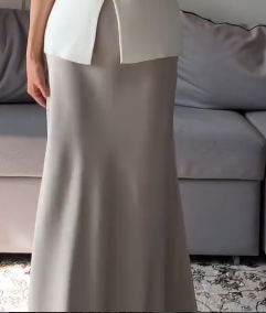 Атласная бледно серая юбка в шикарном качестве из Турции, С М Л .