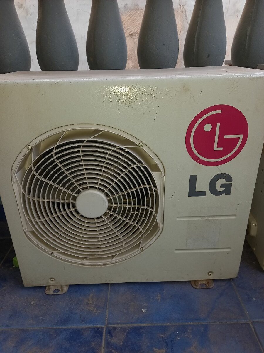 LG Air conditioner 1.5hp