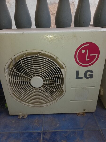 LG Air conditioner 1.5hp