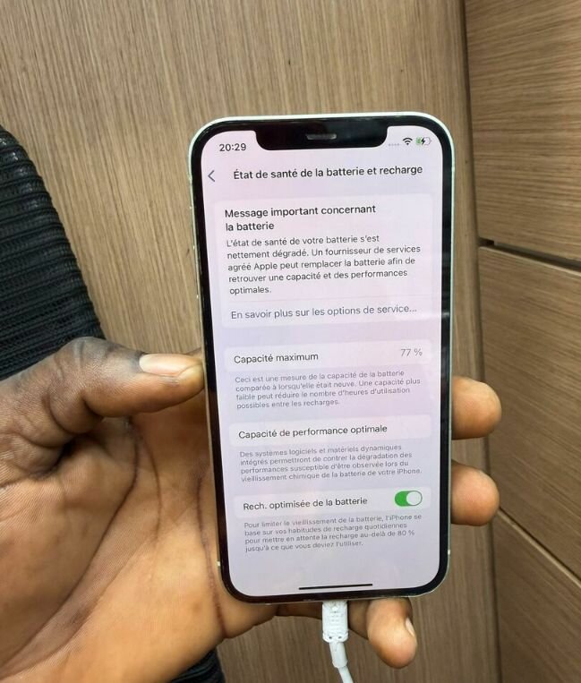 iPhone 12 vert reconditionné