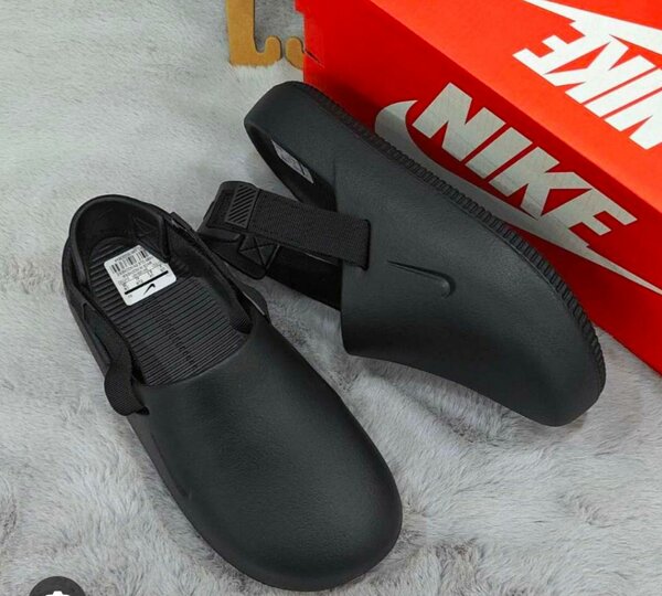 Nike Calm Mule