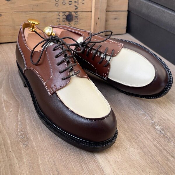 Chaussures derby élégantes en cuir