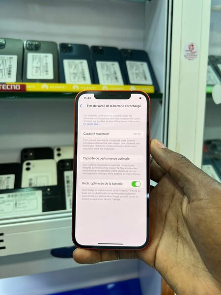 iPhone 12 64go état nickel