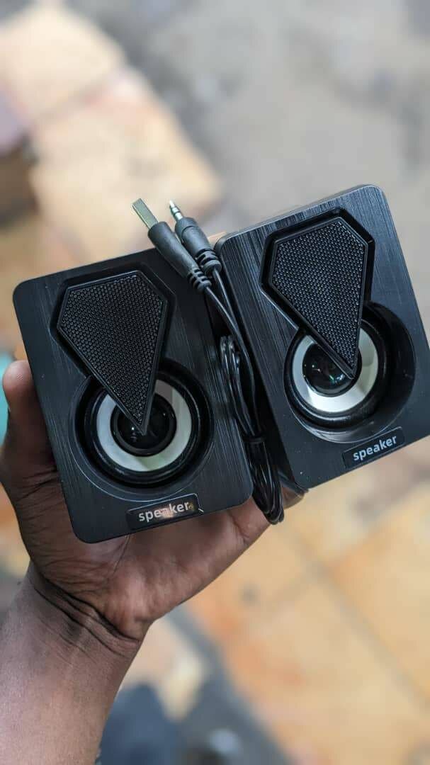 min laptop speakers