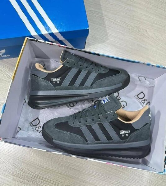 Adidas sl 72