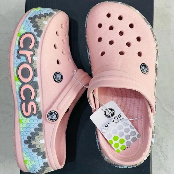 Crockers roses pour femmes