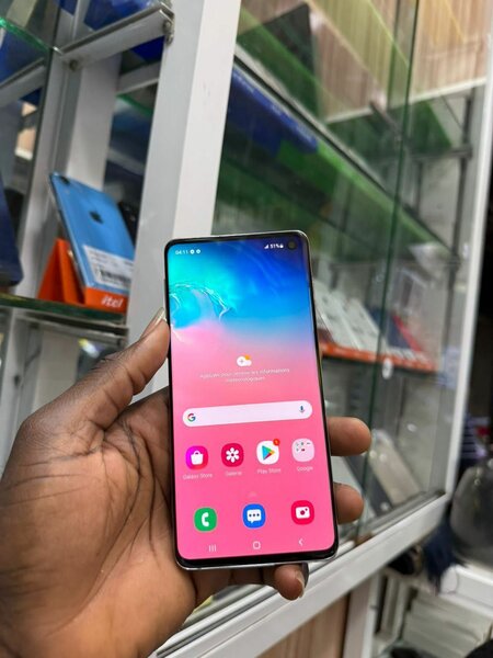 Samsung Galaxy s10 128 giga mé