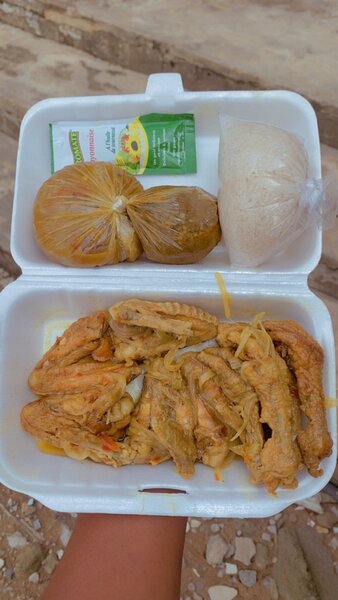 Mélange d'aile et patte