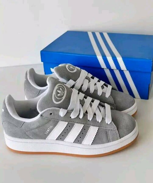 Adidas campus