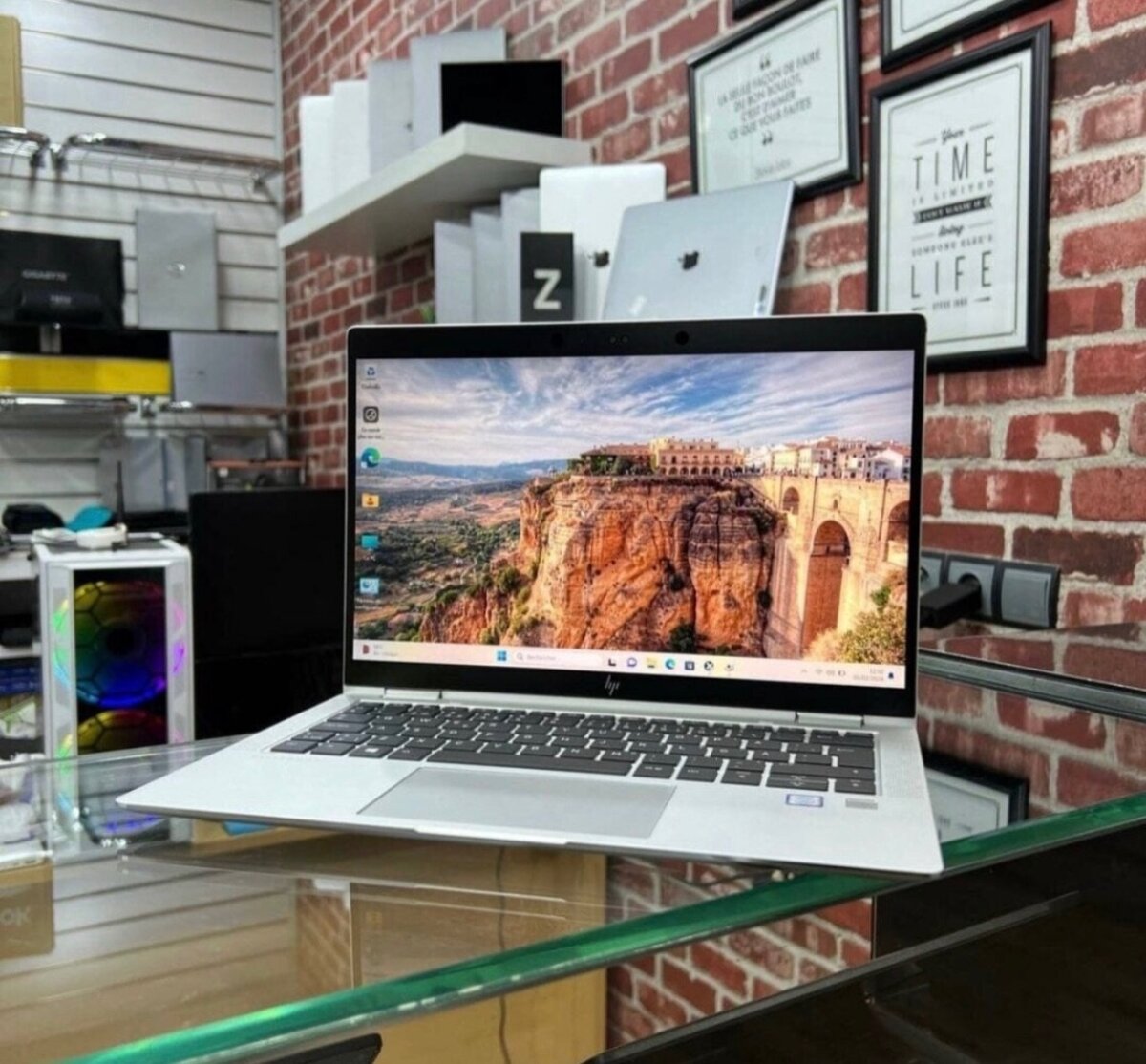 Hp Elitebook 360 touch screen laptop