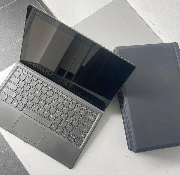2 in 1 Detachable