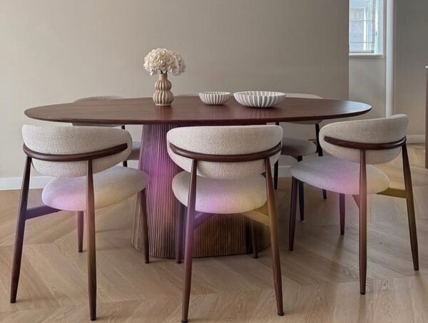 Table à manger moderne bois