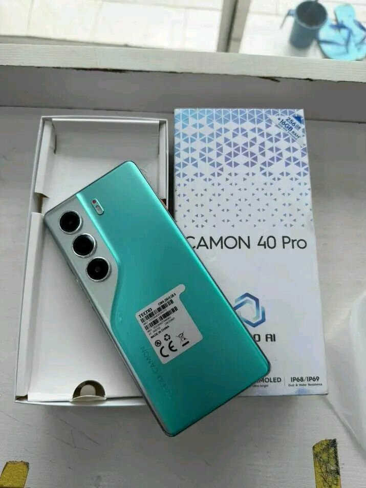 Camon 40 Pro Smartphone