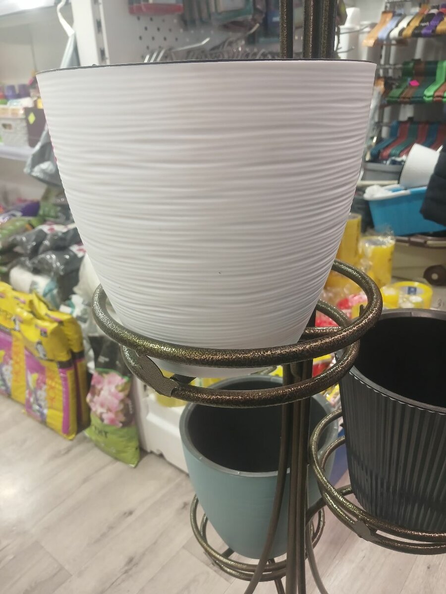 Гаршок для цветов