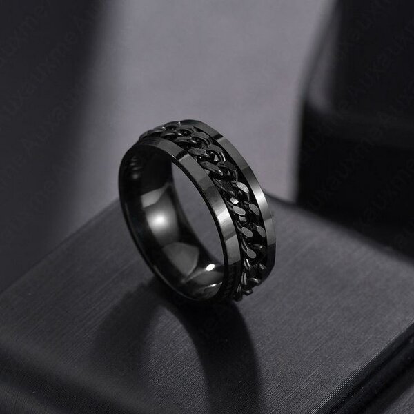 Bague homme acier noir élégante