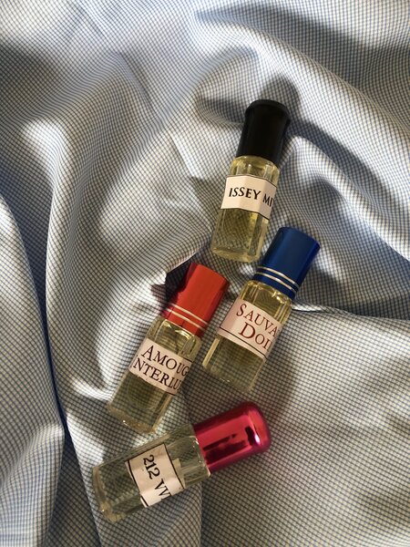 Undiluted perfume oils in all sizes