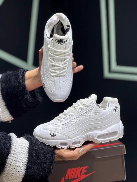 Baskets Nike Air Max blanches