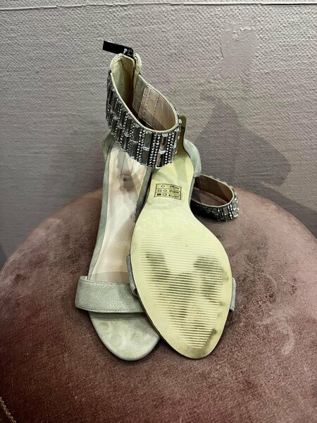 Sandales à talons strass