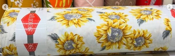 Рулон красивой узорчатой ткани Ранфорс