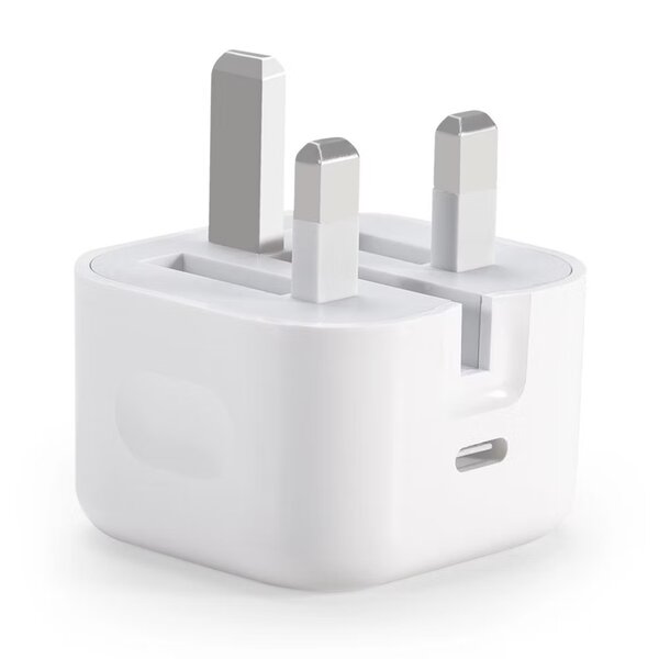 Hot Selling PD 3-Pin UK Fold Plug 20W Type-C USB Power