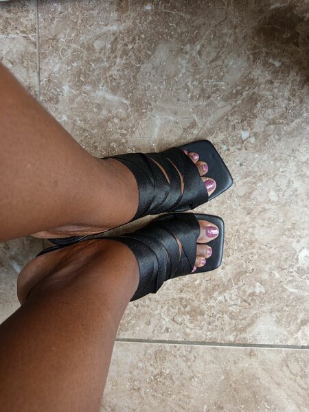 Chaussures à talons noirs