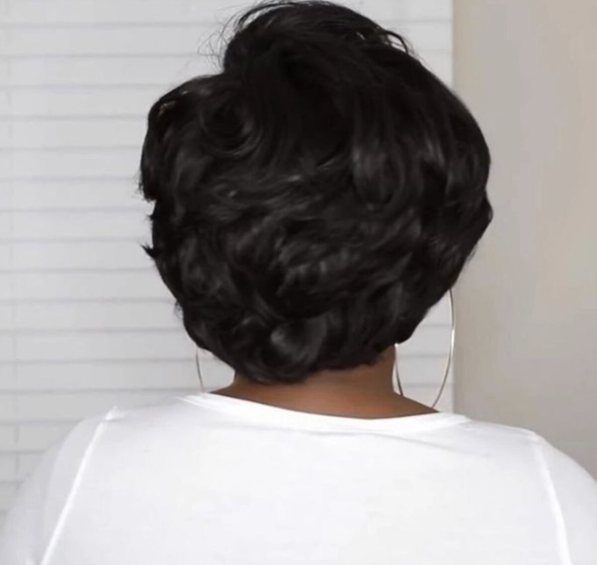 Elegant Short Hair Wig