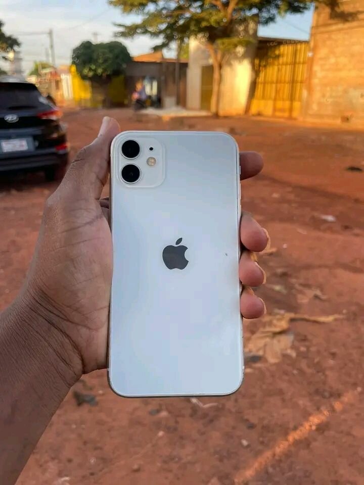 iPhone 11 Blanc 64 Go