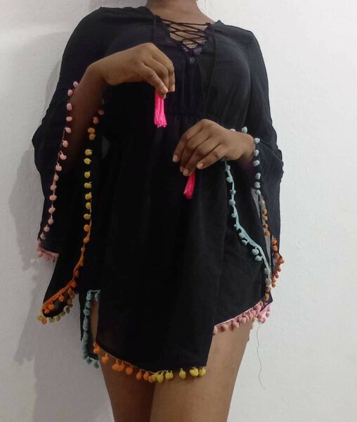 Robe bohème à pompons colorés