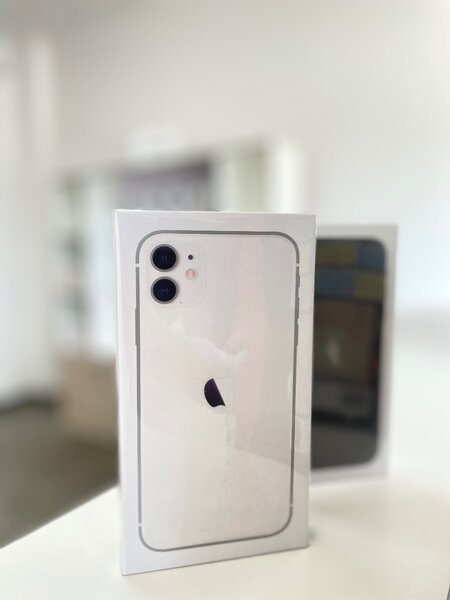 Brand New iPhone 11 64GB