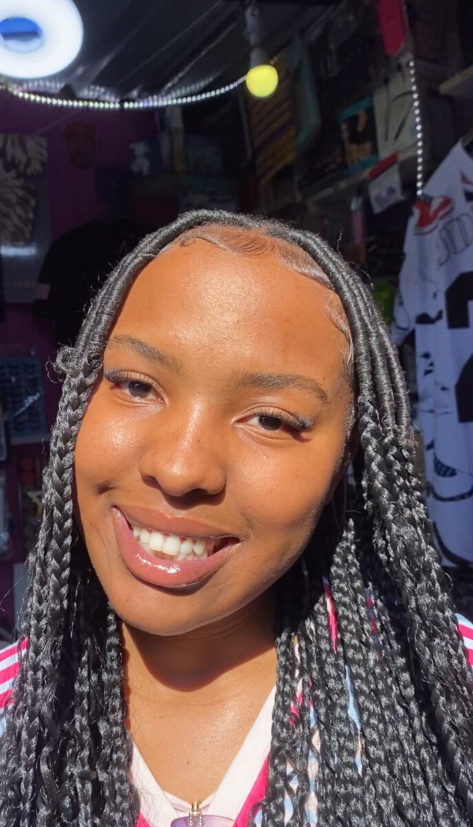 Eyelashes extensions