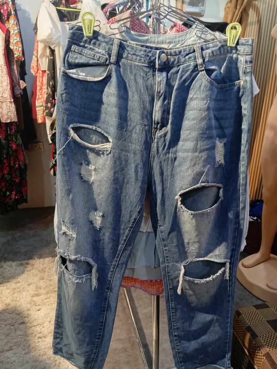 Ladies jeans sizes 8-18