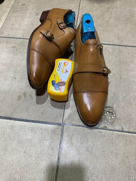 Chaussures habillées en cuir homme