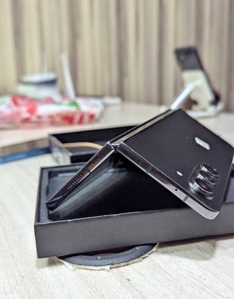 Samsung Galaxy Z fold 5