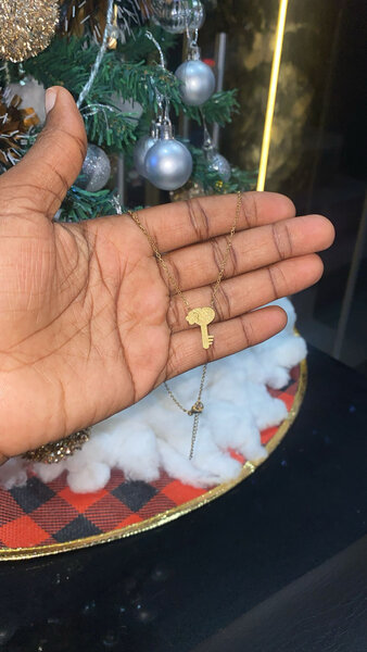 Petit collier Clé Dorée